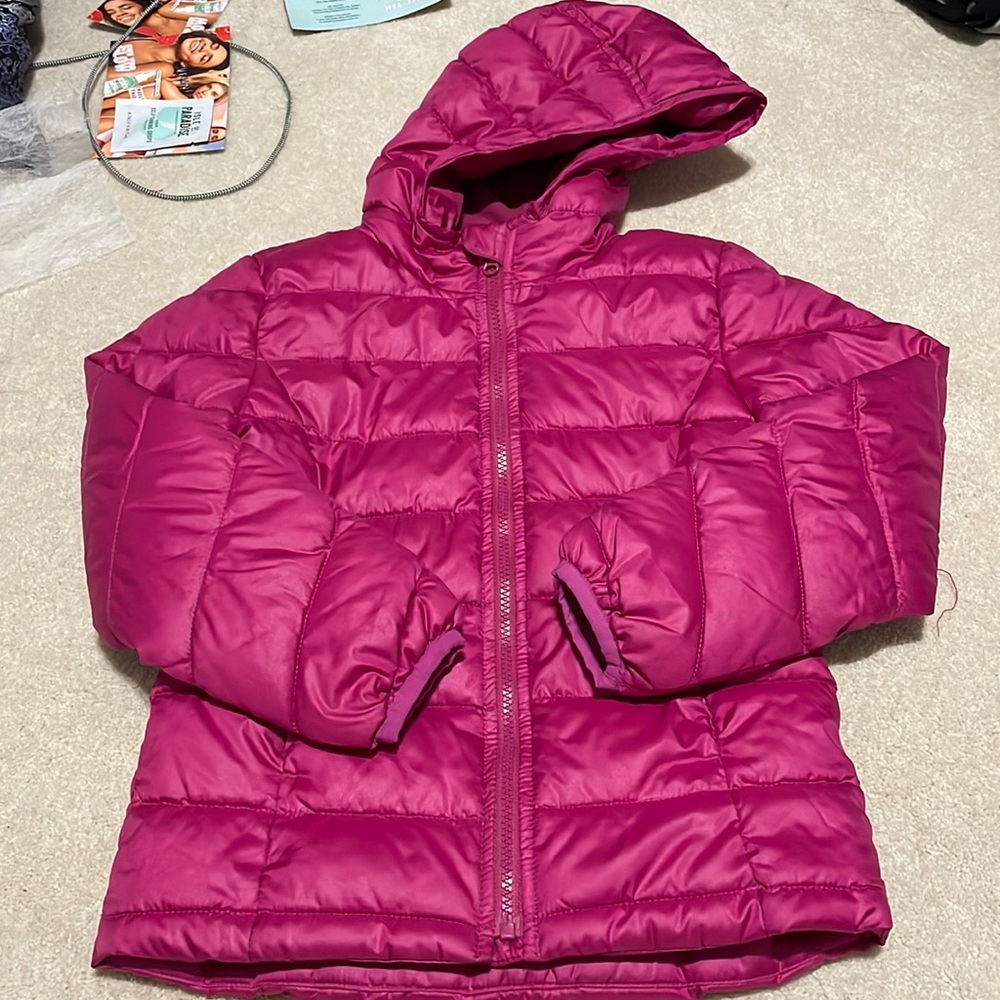 Magenta old navy fleece line puffers